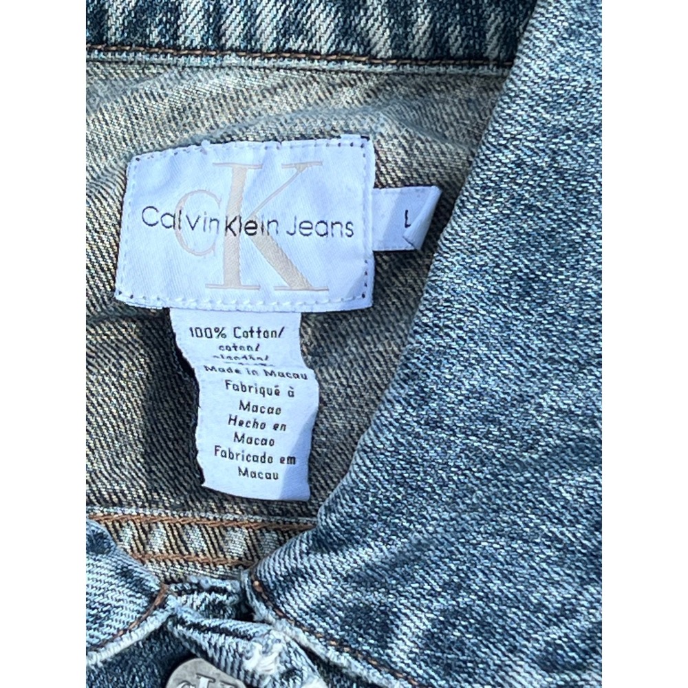 Calvin Klein Jeans Distressed Shredded Denim Trucker Jacket Medium Wash vintage - Picture 5 of 10